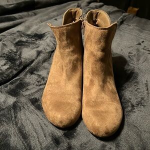 Brown booties  NEW